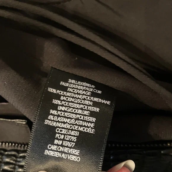 Alice + Olivia Jeanna Black Faux Leather Bustier Crop Top - Picture 9 of 9